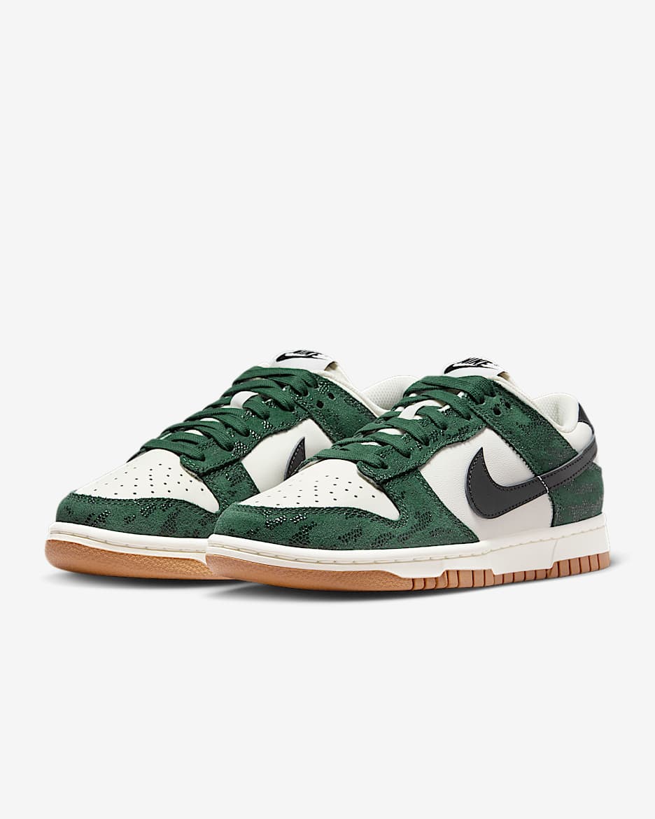 Nike sandalwood dunks hotsell